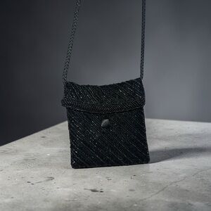 Vinateg Beaded Crossbody w/ velvet back